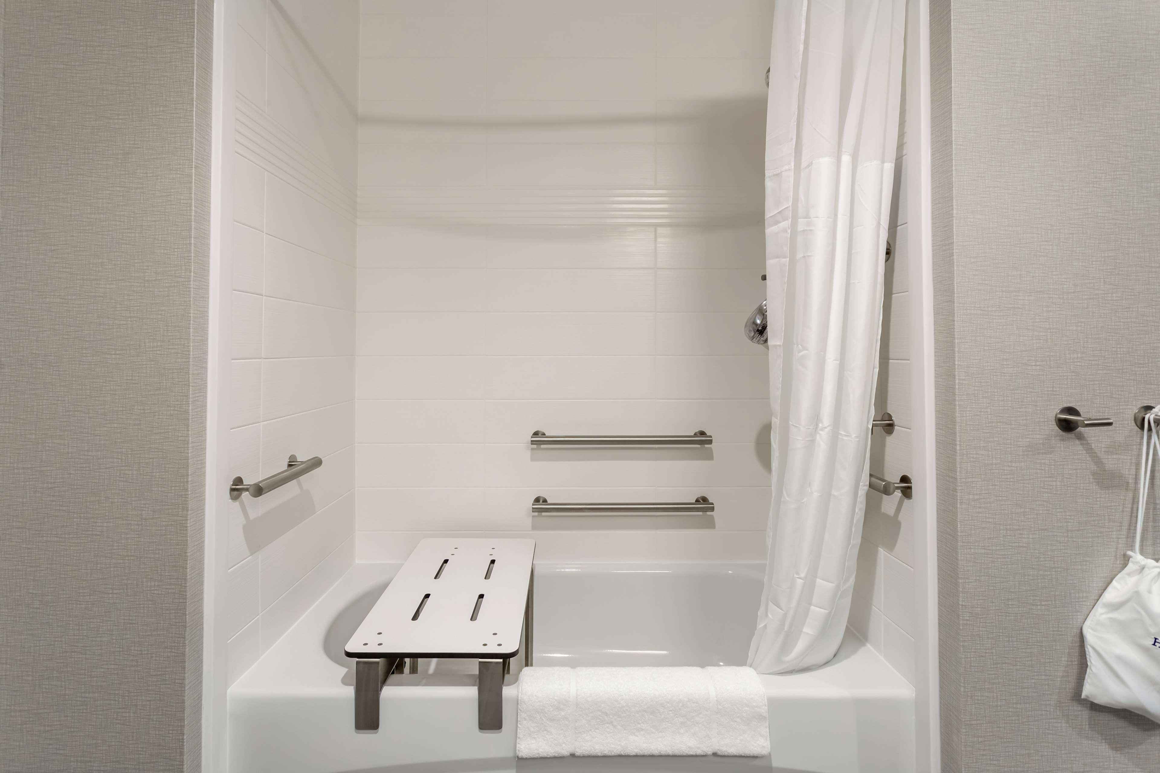 Hampton Inn Madison, Oh Esterno foto