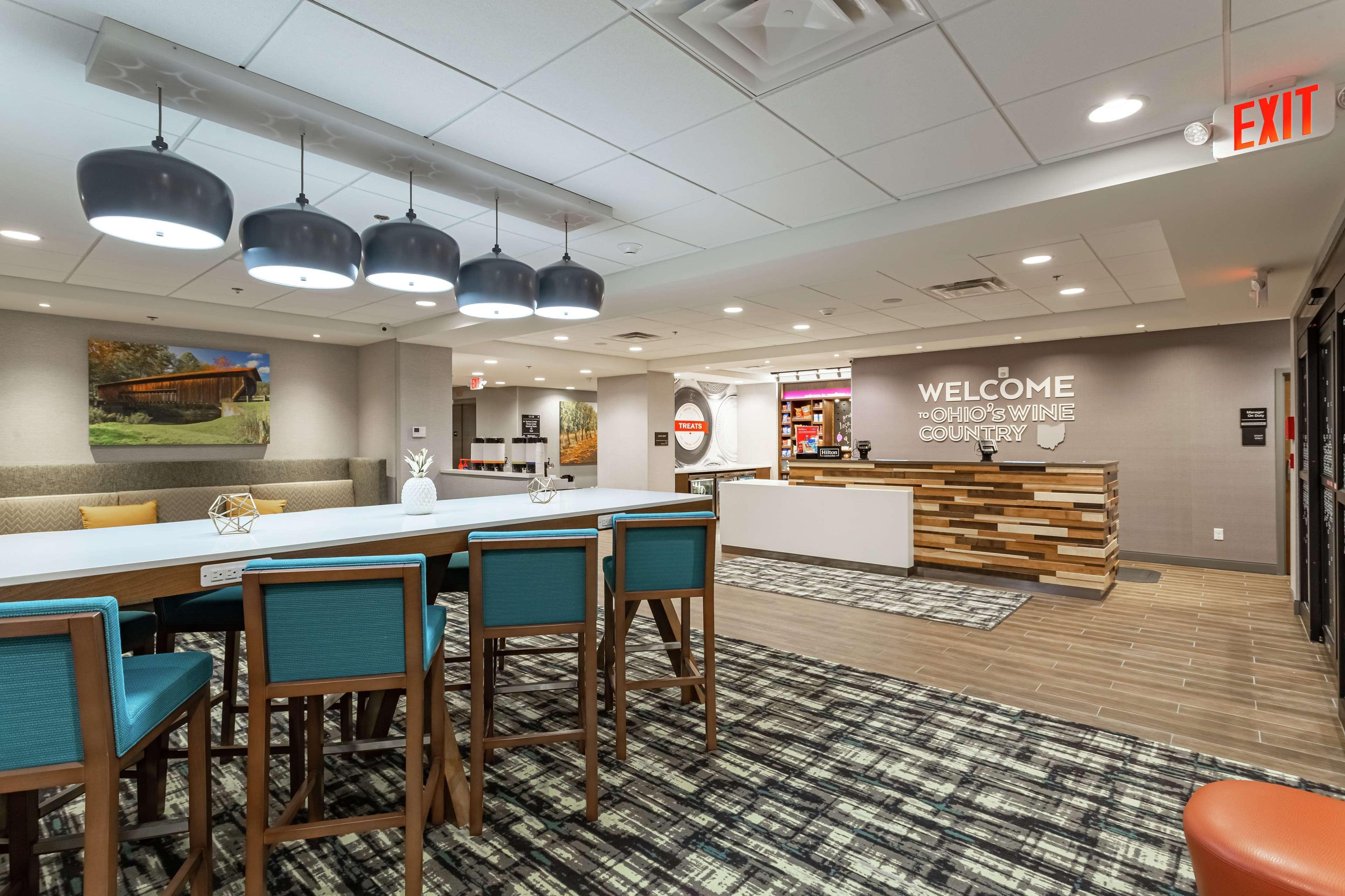 Hampton Inn Madison, Oh Esterno foto