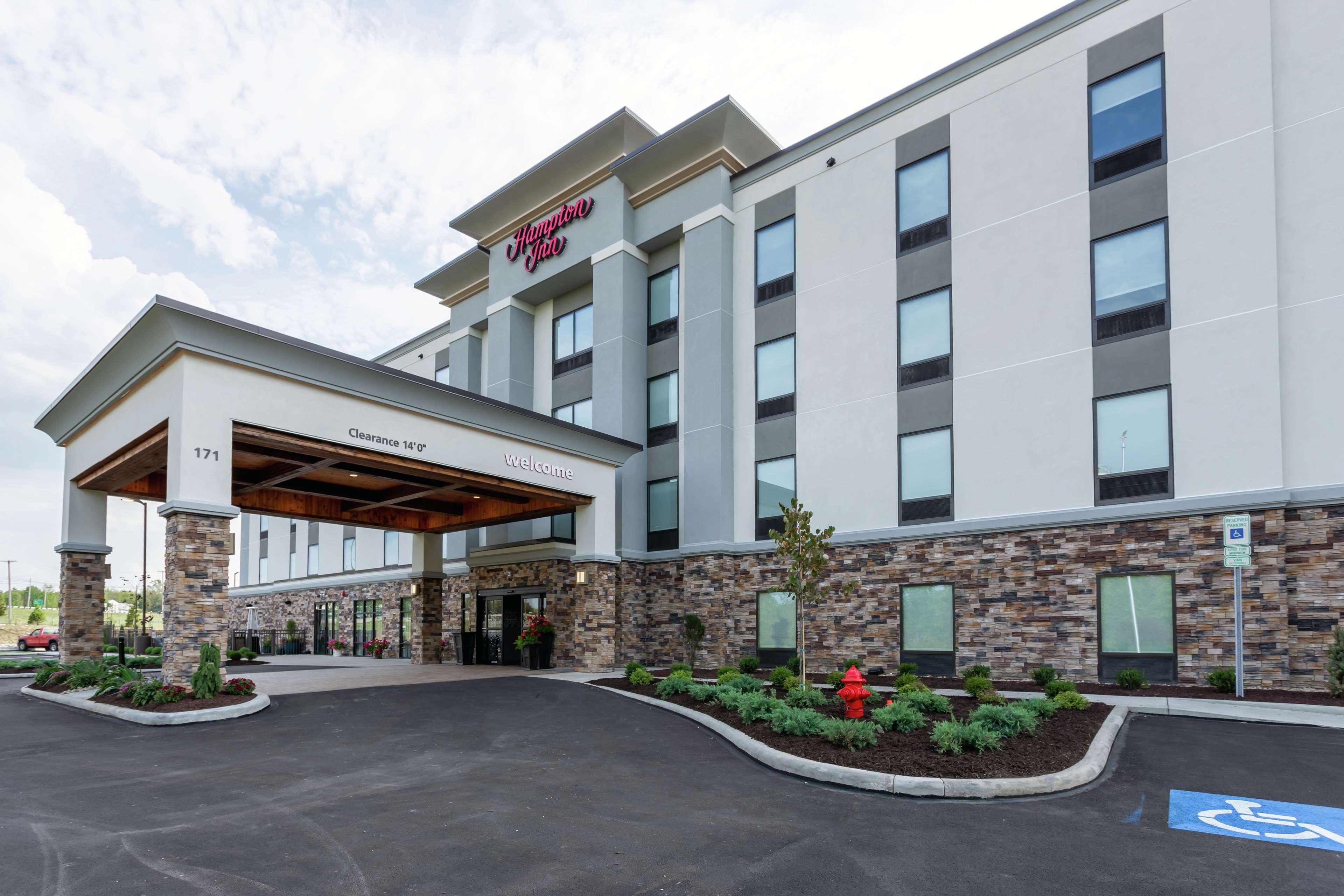 Hampton Inn Madison, Oh Esterno foto