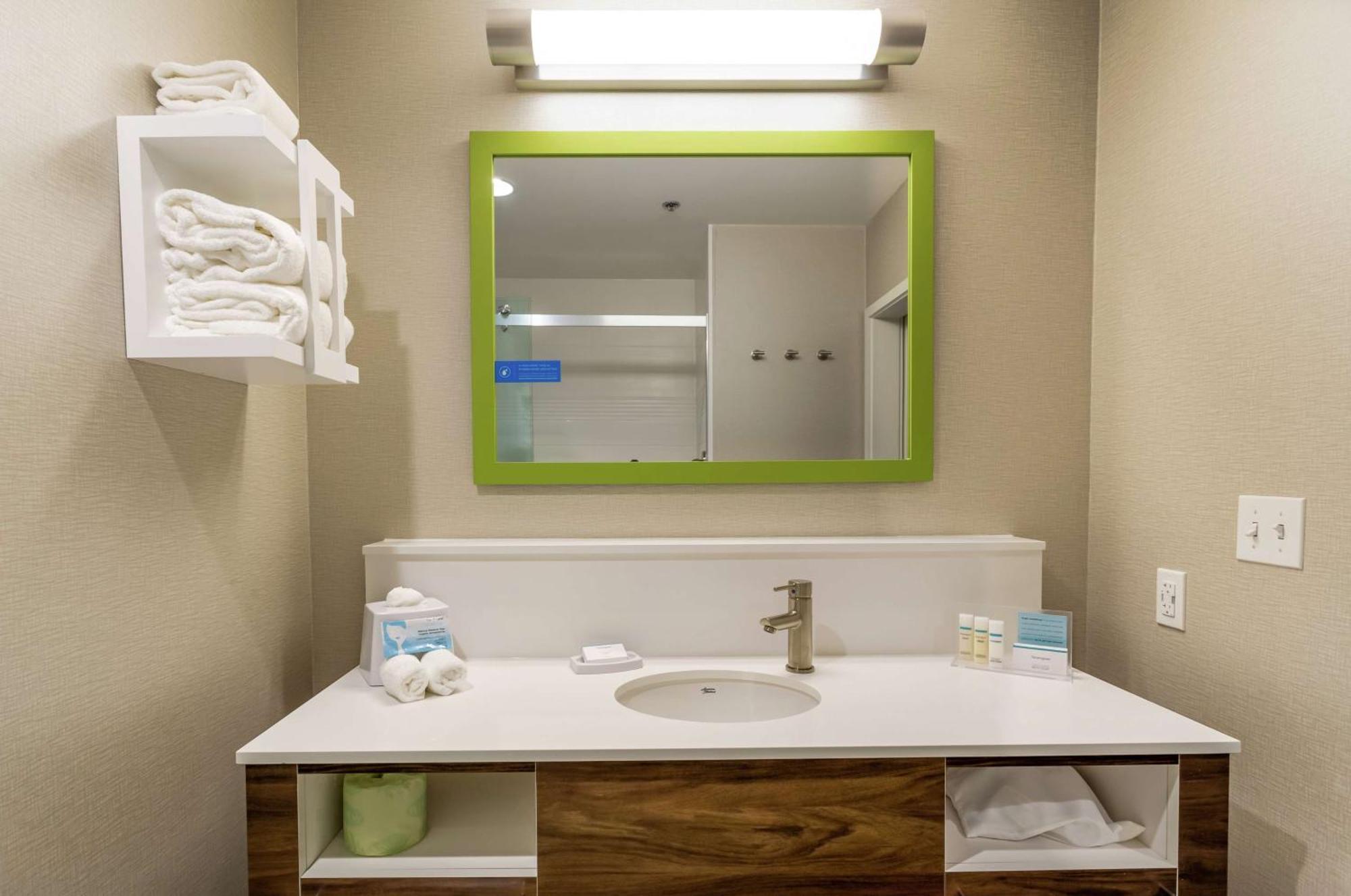 Hampton Inn Madison, Oh Esterno foto