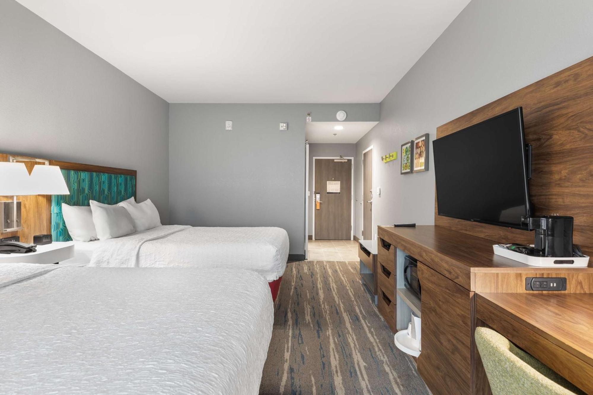 Hampton Inn Madison, Oh Esterno foto