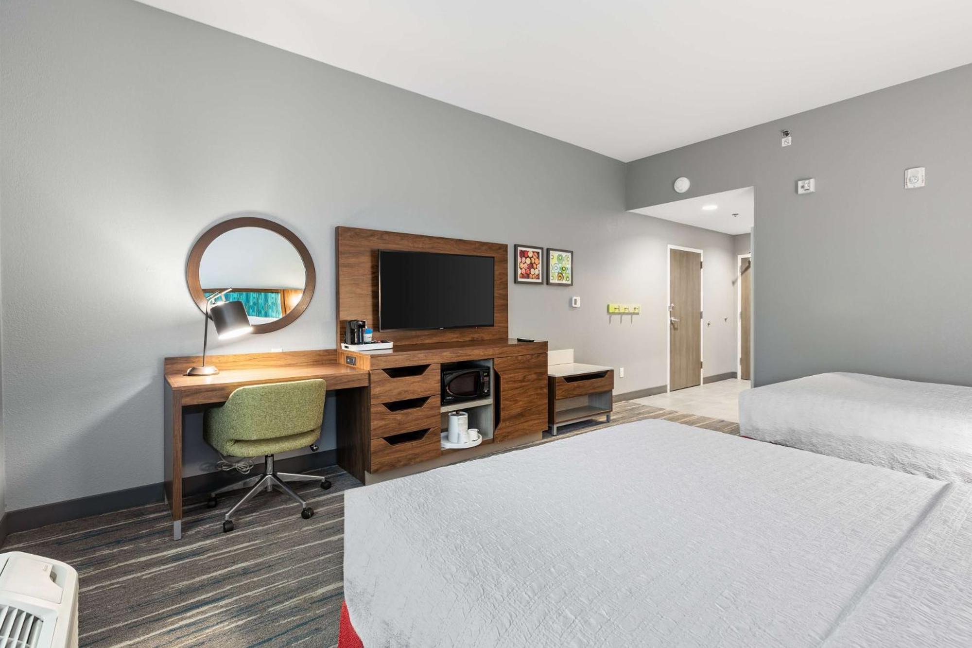 Hampton Inn Madison, Oh Esterno foto